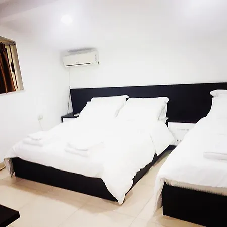 فندق مبيت وإفطار Ama